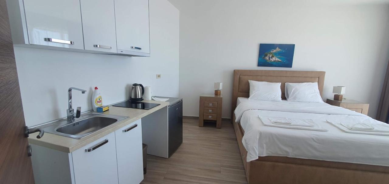 Hotel Svarog Bečići Exteriér fotografie